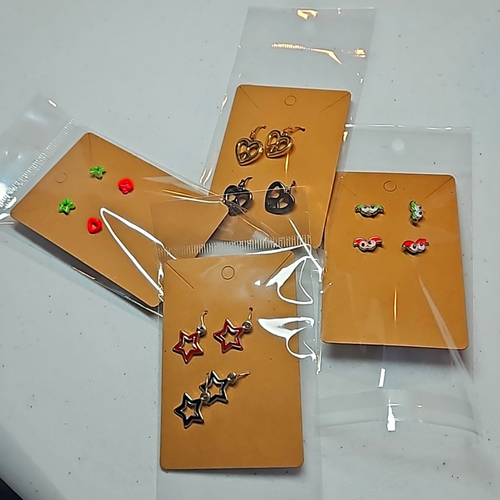 Earring bundle - Picture 2 of 2